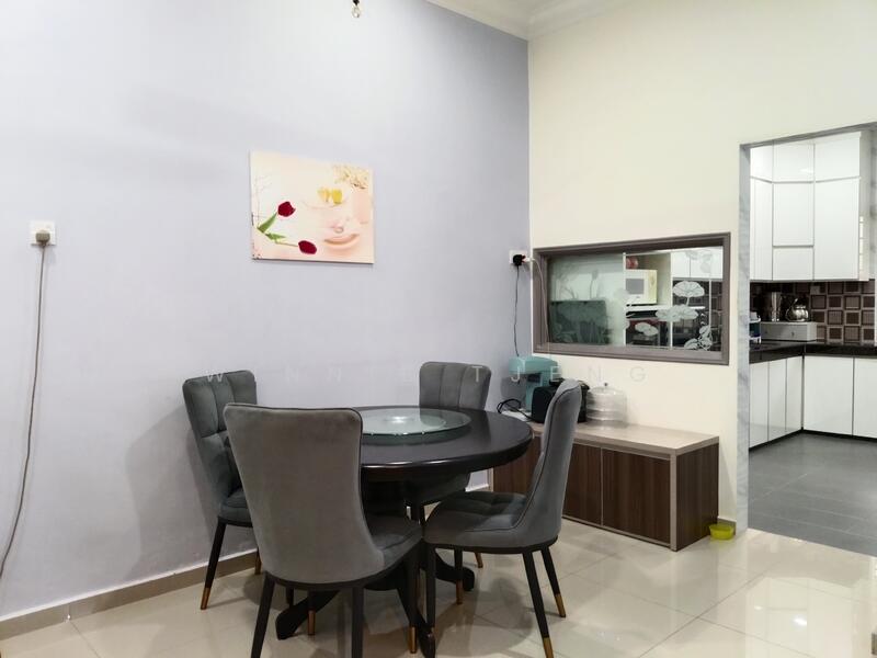 2-storey Terraced House for Sale in Taman Bernam Baru (Tanjung Malim) - Winnie Tjeng - Dining Room - PropertyGuru.com.my