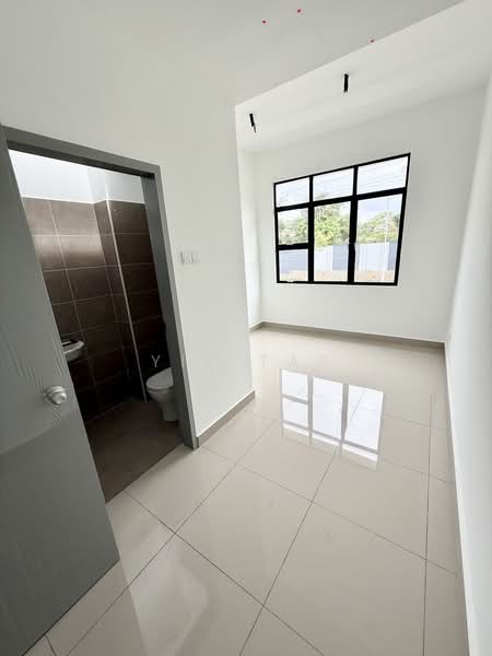 Terraced House for Sale in Taman Ponderosa (Johor Bahru) - Yik Tat - Interior - PropertyGuru.com.my