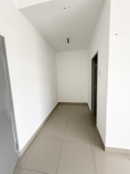 Terraced House for Sale in Taman Ponderosa (Johor Bahru) - Yik Tat - Corridor - PropertyGuru.com.my