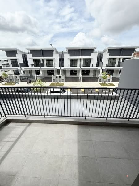 Terraced House for Sale in Taman Ponderosa (Johor Bahru) - Yik Tat - Exterior - PropertyGuru.com.my