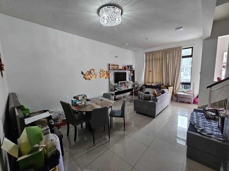 Seri Austin Seri Austins untuk Untuk Disewa - RM 3,000 /bulan, Feb 2026 - Living Room - PropertyGuru.com.my