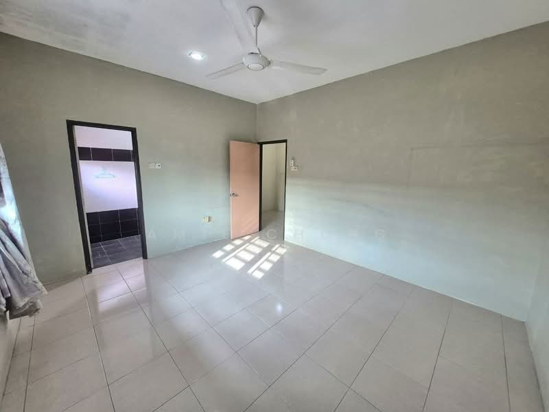 2-storey Terraced House for Sale in Taman Rapat Permai (Ipoh) - Amie Chong - Interior - PropertyGuru.com.my