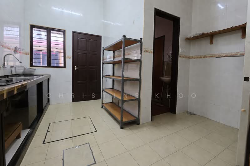 2-storey Terraced House for Sale in Taman Teluk Pulai (Klang) - Christine Khoo - Kitchen - PropertyGuru.com.my