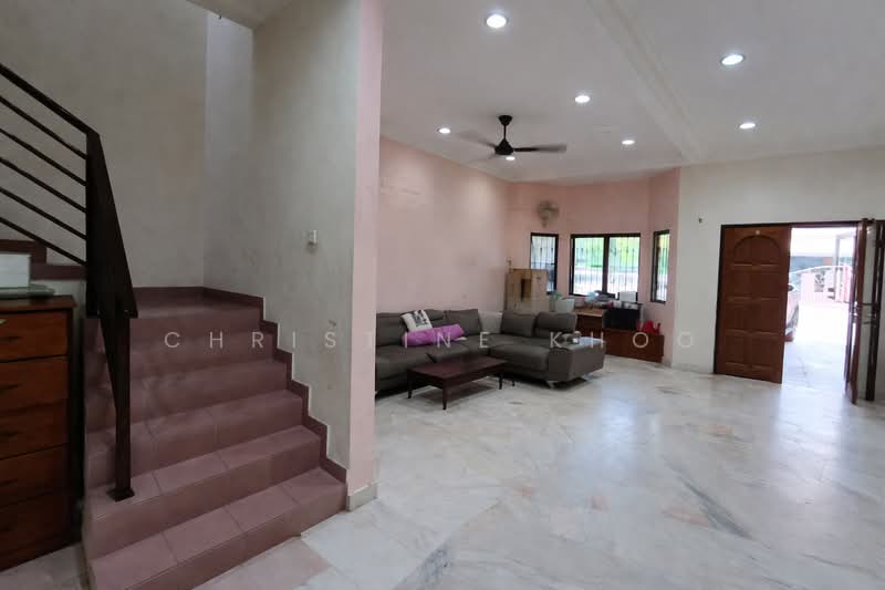 2-storey Terraced House for Sale in Taman Teluk Pulai (Klang) - Christine Khoo - Living Room - PropertyGuru.com.my