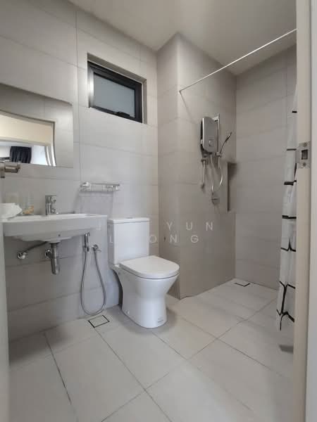 Service Residence for Rent at Residensi Ava @ Kiara Bay - Jin Yun Loong - Bathroom - PropertyGuru.com.my