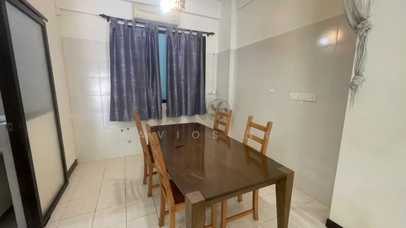 Kondominium untuk Dijual di Alila Horizons Condominium - Javios Ng - Dining Room - PropertyGuru.com.my