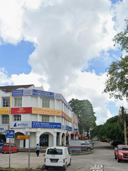For Rent - 3 Storey Shoplot Corner Lot Ground Floor only Jalan Kencana Mas Tebrau Near JPJ Johor Bahru
