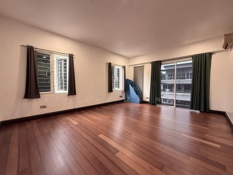 Semi-Detached House for Sale in Taman Melawati (Ulu Kelang) - Athikah Zainal - Living Room - PropertyGuru.com.my
