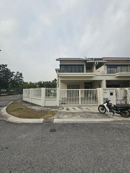 Kota Warisan untuk Untuk Disewa - RM 2,800 /bulan, Feb 2026 - Exterior - PropertyGuru.com.my