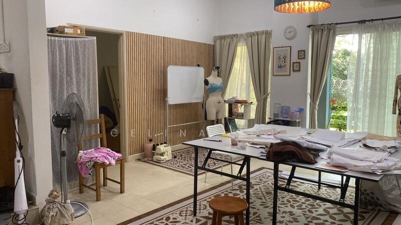 For Sale - Sierramas West