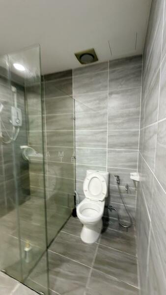 Servis Apartment untuk Dijual di KSL Residence @ Daya - Samantha Teng - Bathroom - PropertyGuru.com.my