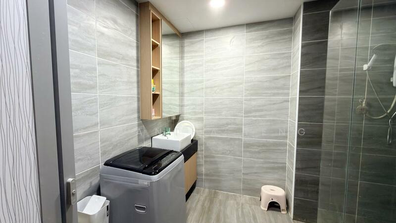 Servis Apartment untuk Dijual di KSL Residence @ Daya - Samantha Teng - Bathroom - PropertyGuru.com.my