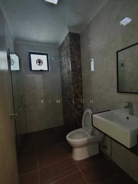 Laguna Heights (Bukit Laguna) untuk Untuk Disewa - RM 5,000 /bulan, Feb 2026 - Bathroom - PropertyGuru.com.my
