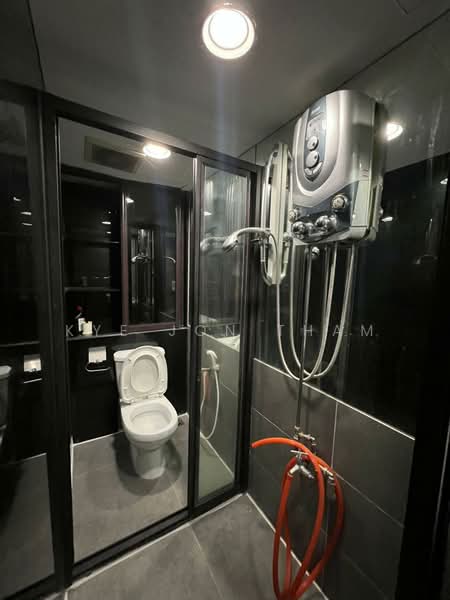 Service Residence for Sale at Empire Damansara - Kye Jon Tham - Bathroom - PropertyGuru.com.my