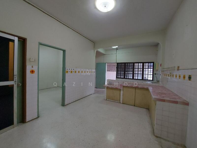 Rumah Berkembar untuk Dijual di Gunung Rapat (Ipoh) - Qazin Khoo - Kitchen - PropertyGuru.com.my