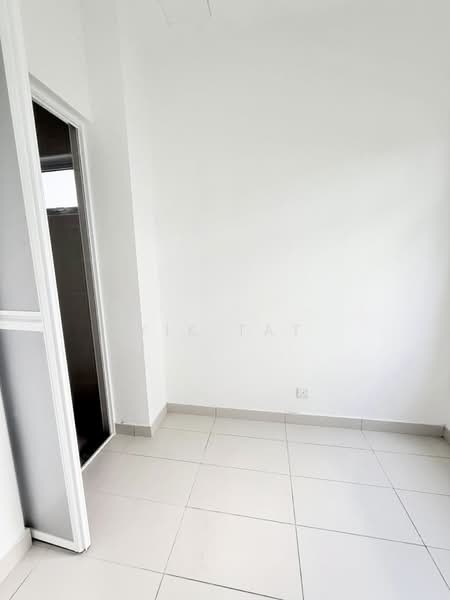 Semi-Detached House for Sale in Taman Ekoflora (Johor Bahru) - Yik Tat - Interior - PropertyGuru.com.my