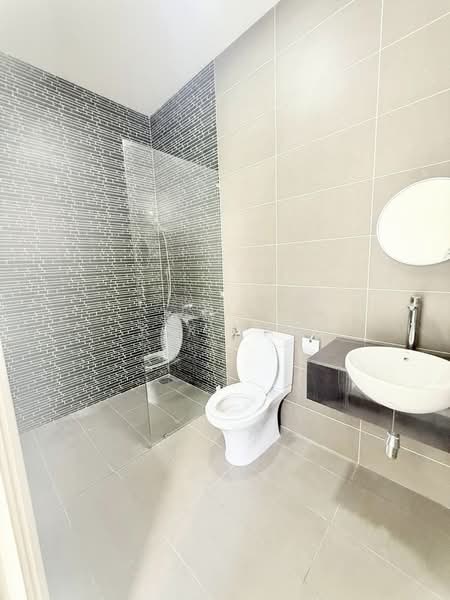 Semi-Detached House for Sale in Taman Ekoflora (Johor Bahru) - Yik Tat - PropertyGuru.com.my