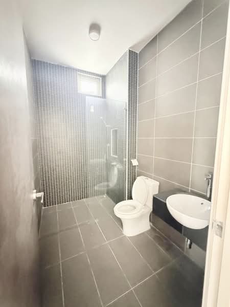 Semi-Detached House for Sale in Taman Ekoflora (Johor Bahru) - Yik Tat - PropertyGuru.com.my
