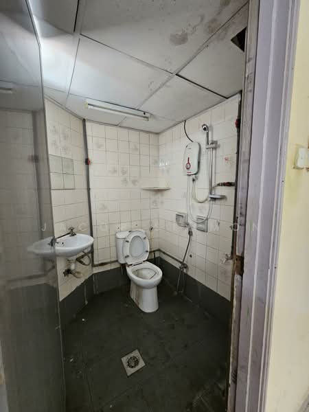 Untuk Disewa - Palm Court Condominium