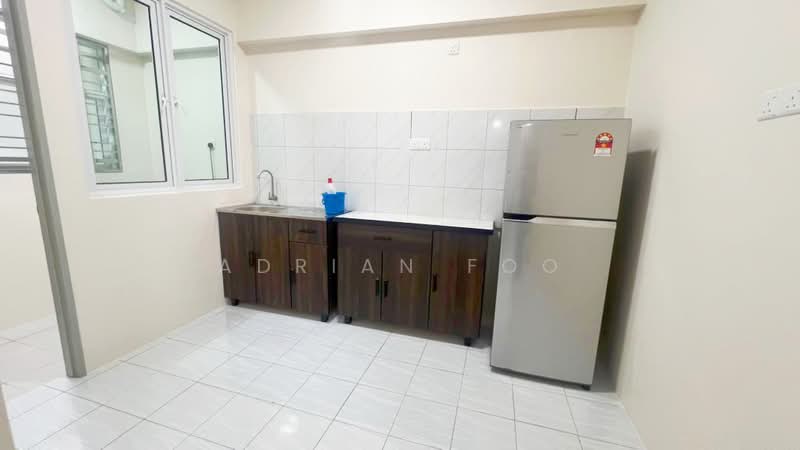 Condominium for Rent at The Zen - Adrian Foo - Kitchen - PropertyGuru.com.my