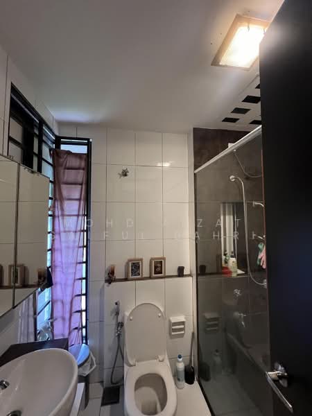 2-storey Terraced House for Sale in Shah Alam (Selangor) - Mohd Aizat Saiful Bahri - Bathroom - PropertyGuru.com.my