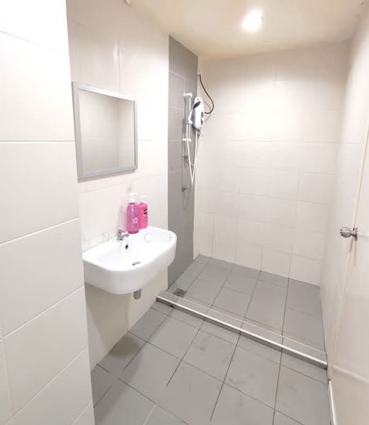 Kondominium untuk Disewa di Elit Heights @ Bayan City - Gan Chun Kai - PropertyGuru.com.my