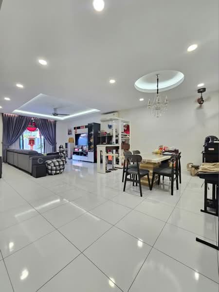 2-storey Terraced House for Sale in Johor Bahru (Johor) - Calvin Yong - Living Room - PropertyGuru.com.my