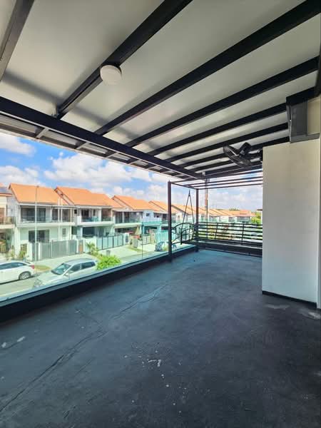 2-storey Terraced House for Sale in Johor Bahru (Johor) - Calvin Yong - Balcony - PropertyGuru.com.my