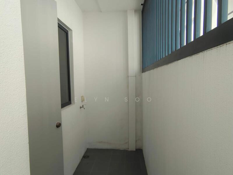 Rumah Teres 2-Tingkat untuk Dijual di Bandar Rimbayu (Telok Panglima Garang) - Elyn Soo - Exterior - PropertyGuru.com.my