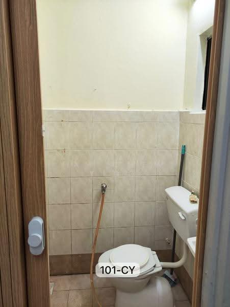 Shop for Rent in Seksyen 18 (Shah Alam) - Yap Chew Ying - Bathroom - PropertyGuru.com.my