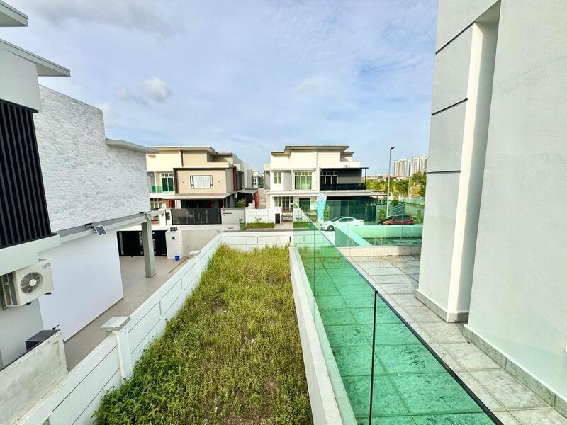 Semi-Detached House for Sale in Skudai (Johor) - Jasca Fan - Exterior - PropertyGuru.com.my