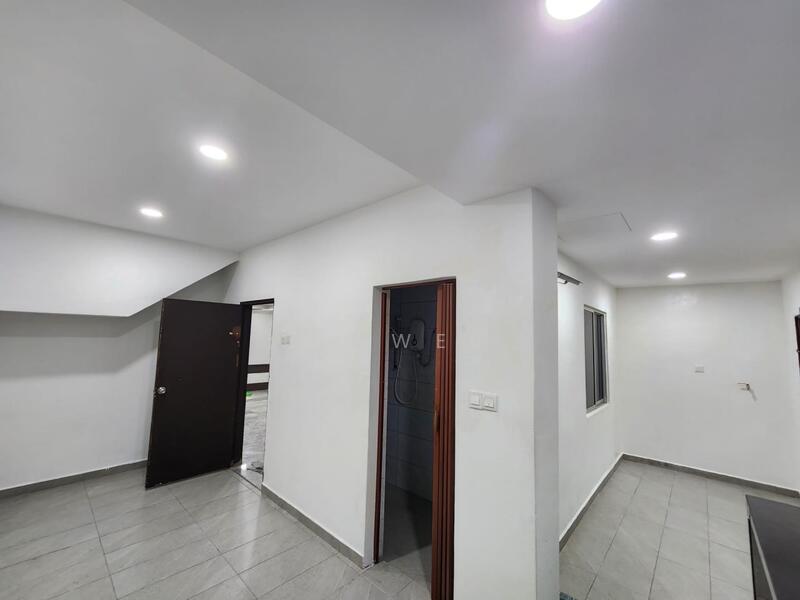 Untuk Disewa - Tun Aminah Tuns Aminahs Tun Aminahs