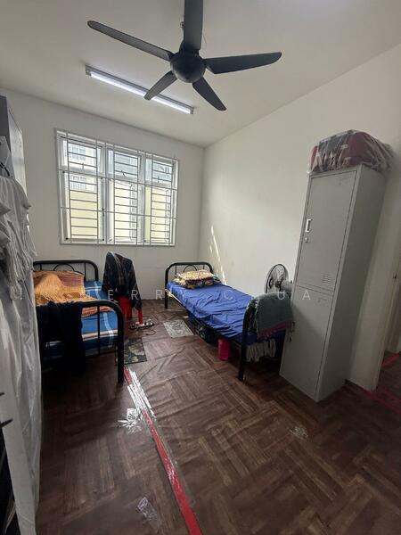 Flora Damai untuk Untuk Dijual - RM 280,000, Mac 2026 - Bedroom - PropertyGuru.com.my