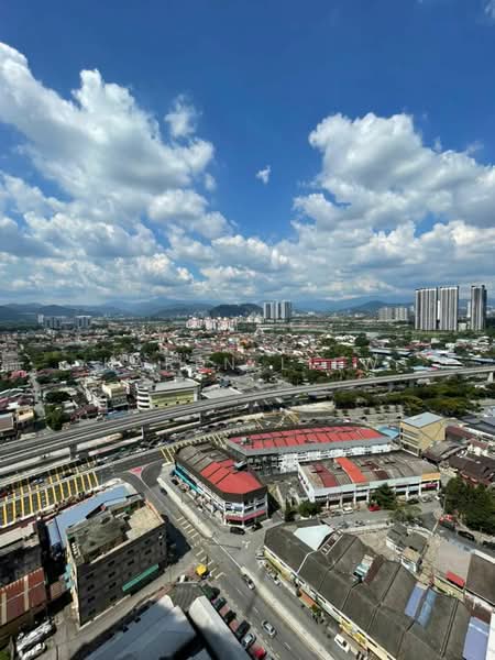 Residensi Enesta untuk Untuk Disewa - RM 1,500 /bulan, Mac 2026 - Exterior - PropertyGuru.com.my