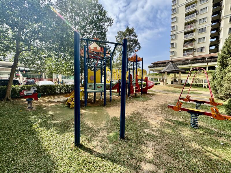 Condominium for Sale at Platinum Hill PV 5 - Susie Ong - Exterior - PropertyGuru.com.my