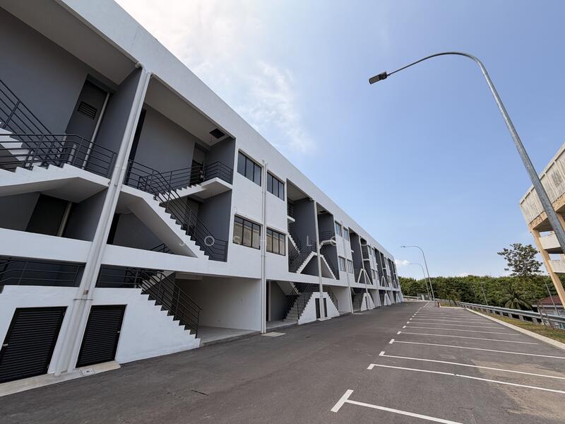 Shop for Rent in Seremban 2 (Negeri Sembilan) - Josh Loo - Exterior - PropertyGuru.com.my