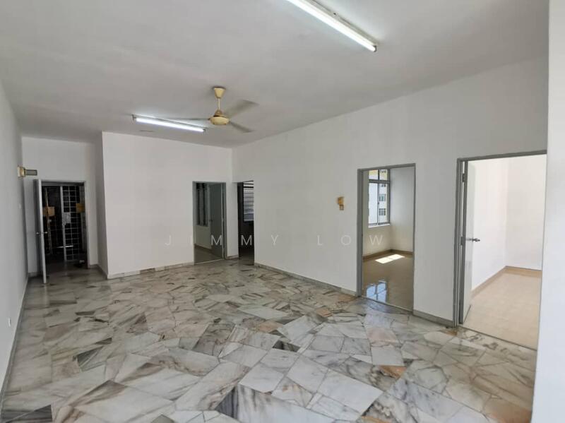 Apartment for Rent at Pangsapuri Lagoon Perdana - Jimmy Low - Living Room - PropertyGuru.com.my