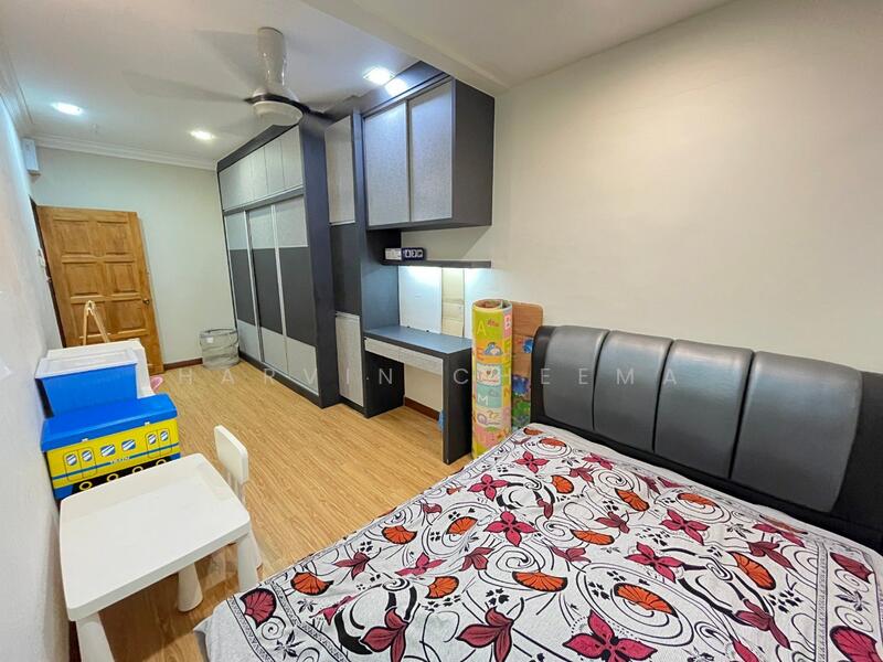 2-storey Terraced House for Sale in Ukay Bistari (Ulu Kelang) - Harvin Cheema - Bedroom - PropertyGuru.com.my