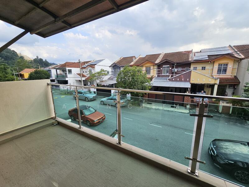 2-storey Terraced House for Sale in Ukay Bistari (Ulu Kelang) - Harvin Cheema - Exterior - PropertyGuru.com.my