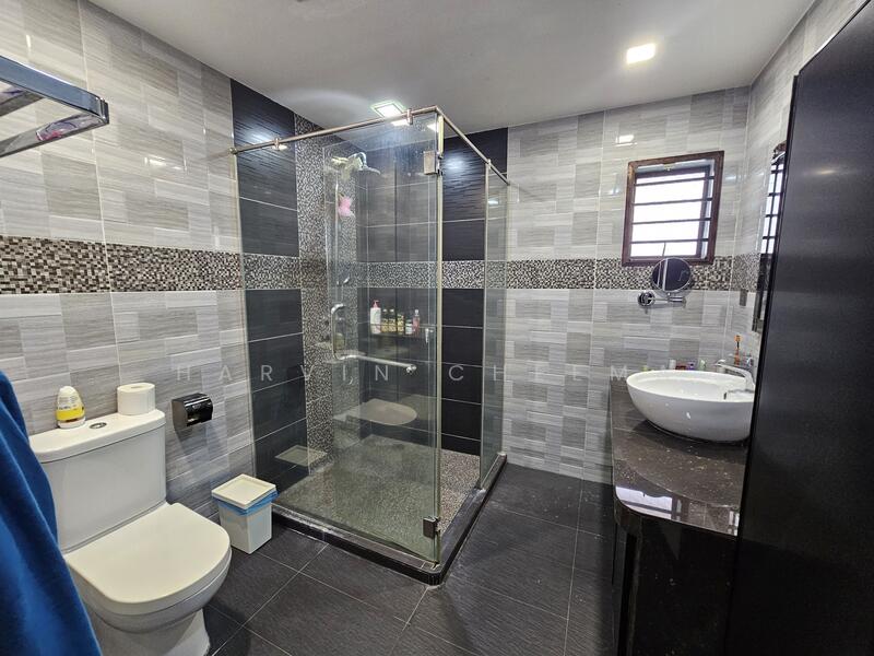 2-storey Terraced House for Sale in Ukay Bistari (Ulu Kelang) - Harvin Cheema - Bathroom - PropertyGuru.com.my