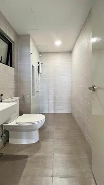 Servis Apartment untuk Disewa di SouthPlace Residences @ Tropicana Metropark - Krystal Ng - Bathroom - PropertyGuru.com.my