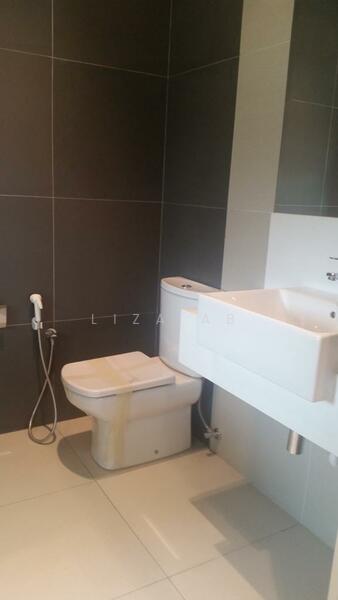Rumah Banglo untuk Dijual di Cyber 9 (Cyberjaya) - Liza AB - Bathroom - PropertyGuru.com.my