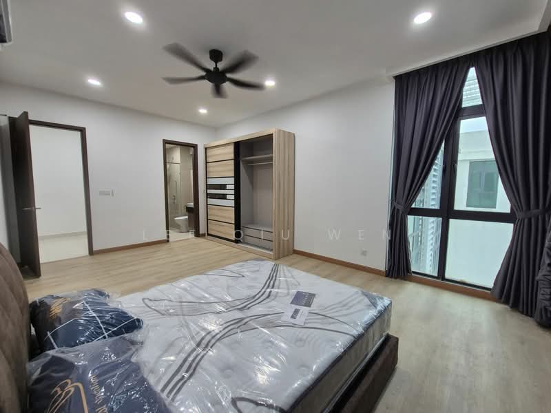 Service Residence for Sale at Green Haven - Lee Qiu Wen - Bedroom - PropertyGuru.com.my