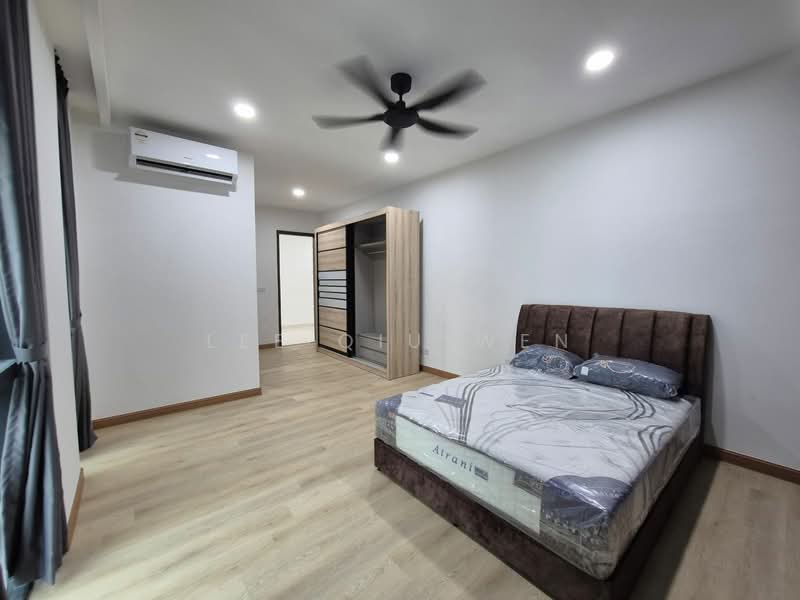 Service Residence for Sale at Green Haven - Lee Qiu Wen - Bedroom - PropertyGuru.com.my