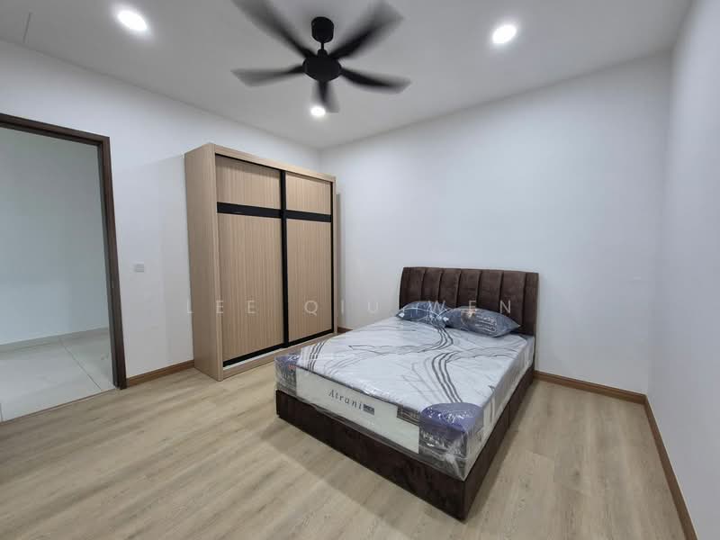 Service Residence for Sale at Green Haven - Lee Qiu Wen - Bedroom - PropertyGuru.com.my