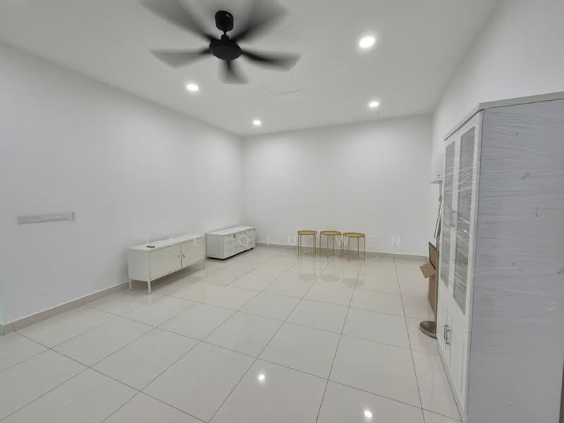Service Residence for Sale at Green Haven - Lee Qiu Wen - Living Room - PropertyGuru.com.my