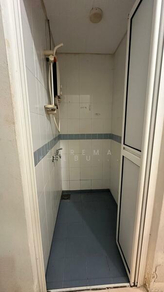 For Sale - Seri Maya Condominium