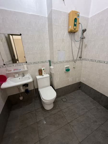 2-storey Terraced House for Sale in Bukit Indah (Iskandar Puteri (Nusajaya)) - Lee Qiu Wen - Bathroom - PropertyGuru.com.my