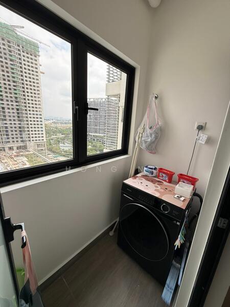 Service Residence for Rent at SouthPlace Residences @ Tropicana Metropark - Hong Ng - Balcony - PropertyGuru.com.my