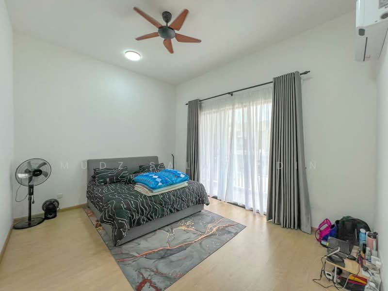 2-storey Terraced House for Sale in Bandar Bukit Mahkota (Bangi) - Mudz Salahuddin - Bedroom - PropertyGuru.com.my